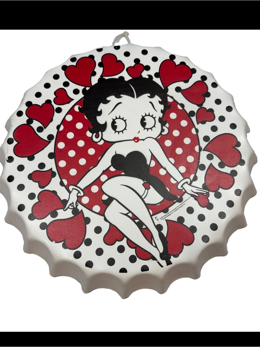 Betty Boop 13'' Metal Bottle Cap TRAY SIGN, Retro Round Red Hearts black Dress